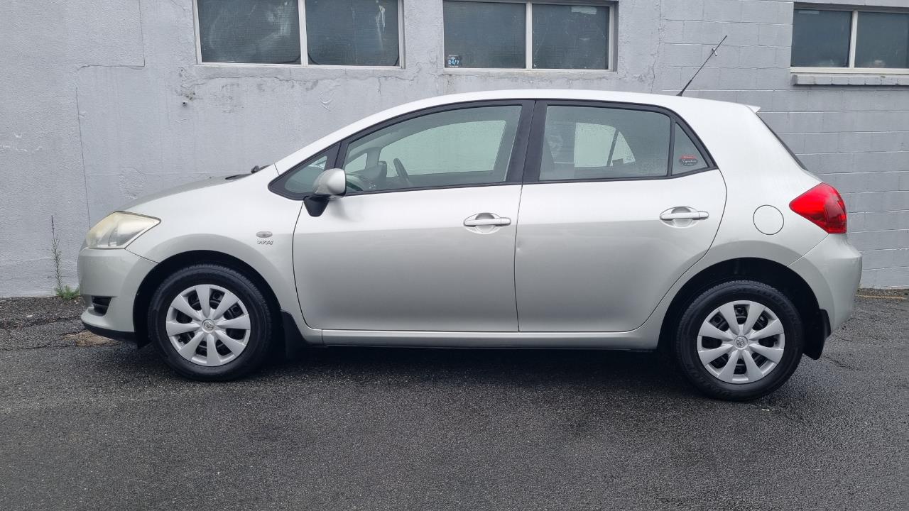 2009 Toyota COROLLA