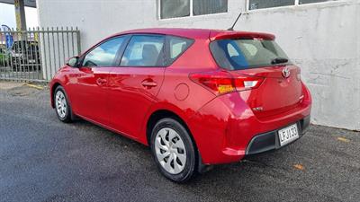 2013 Toyota COROLLA - Thumbnail