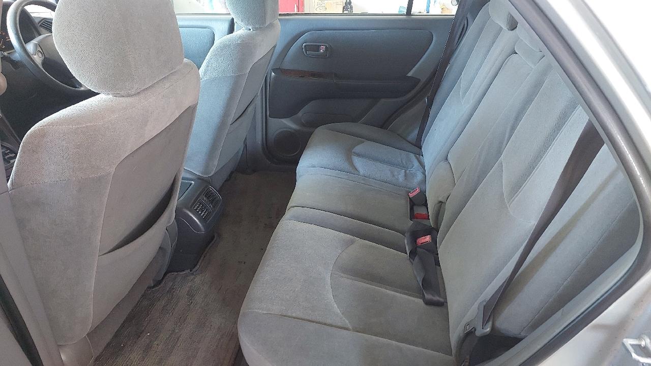 1998 Toyota Harrier