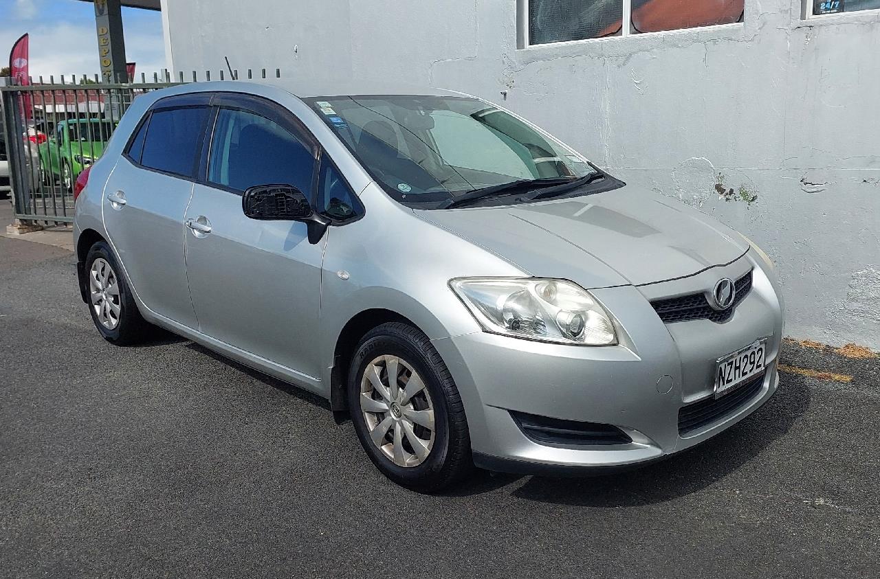 2006 Toyota Auris