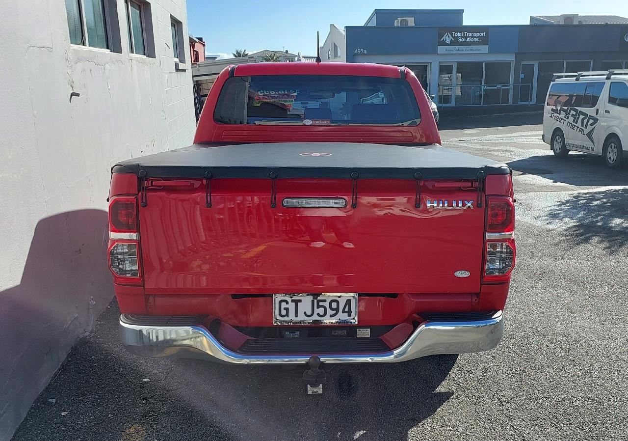 2011 Toyota HILUX