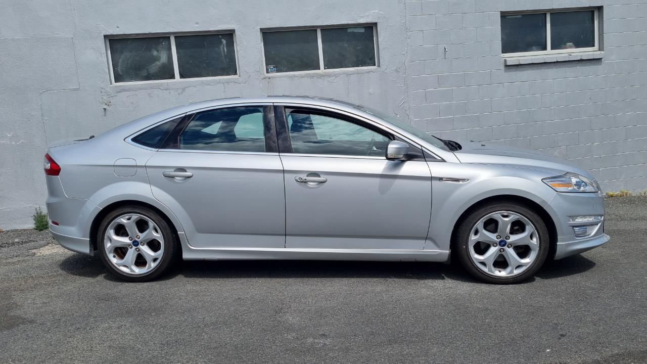 2012 Ford MONDEO