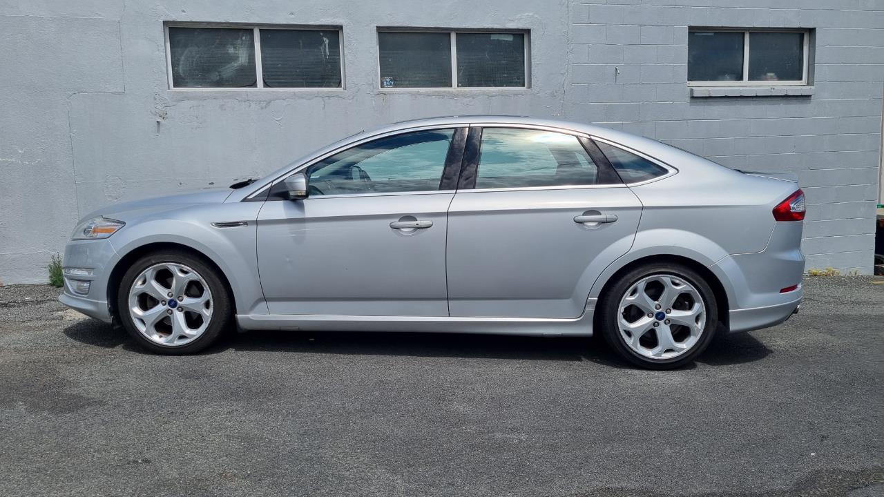 2012 Ford MONDEO