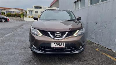 2017 Nissan QASHQAI - Thumbnail