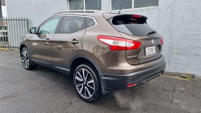 2017 Nissan QASHQAI - Thumbnail