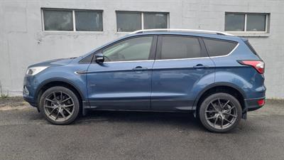 2020 Ford Escape - Thumbnail