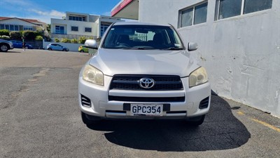 2012 Toyota RAV4 - Thumbnail