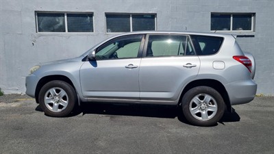 2012 Toyota RAV4 - Thumbnail