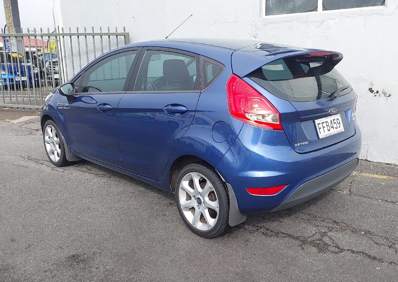 2010 Ford Fiesta